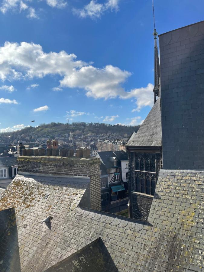 Le Loft Du Homard Bleu - Entre Ciel Et Mer - Free Parking 500M Honfleur Exterior foto